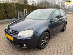 Volkswagen Golf - 1.6 Optive 3-DRS ECC LMV APK 1-02026