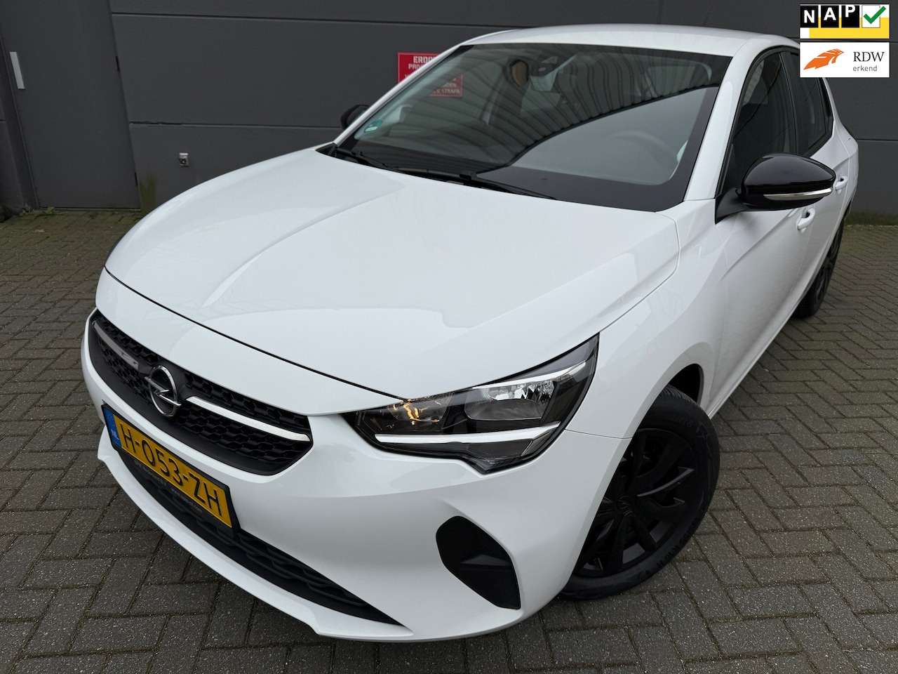 Opel Corsa - 1.2 Edition*12 MAANDEN GARANTIE*CAMERA*101PK*CRUISE*NAP*APK*CARPLYE*ISOFIX - AutoWereld.nl