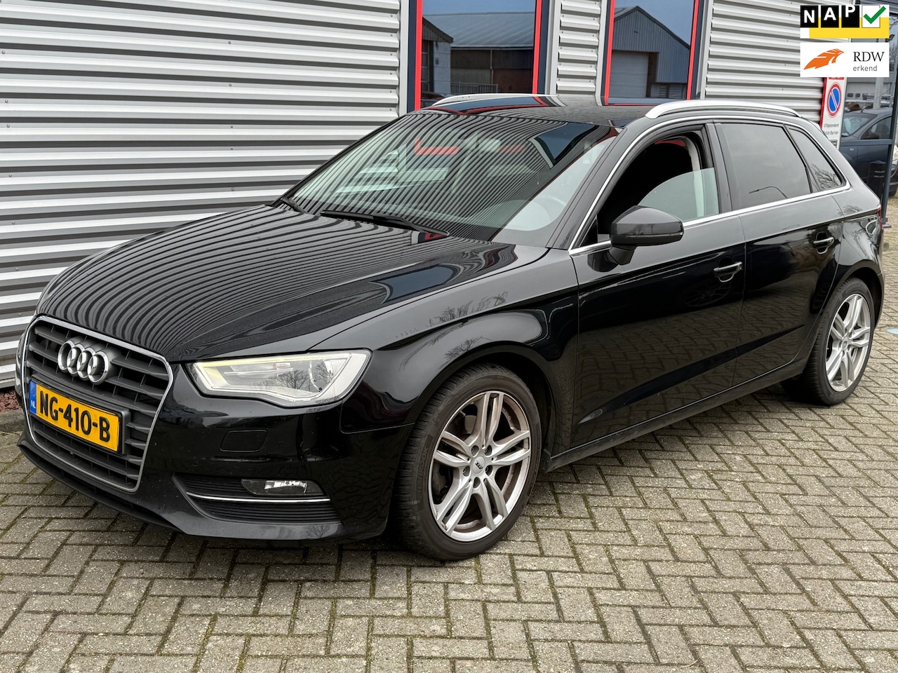 Audi A3 Sportback - 1.6 TDI Ambition Sport Edition 5 Deurs - AutoWereld.nl