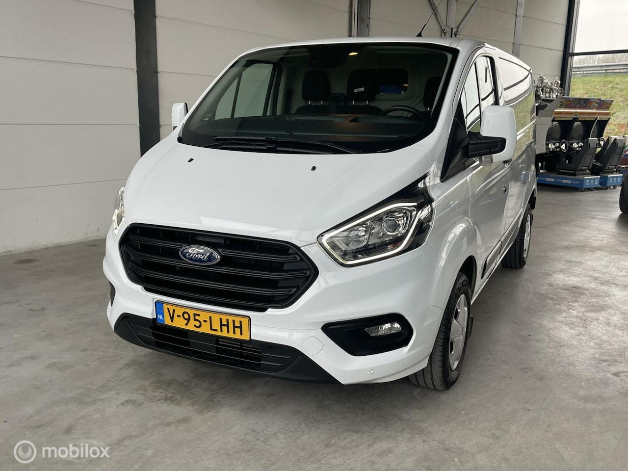 Ford Transit Custom - 280 2.0 TDCI L1H1 Limited 280 2.0 TDCI L1H1 Limited - AutoWereld.nl