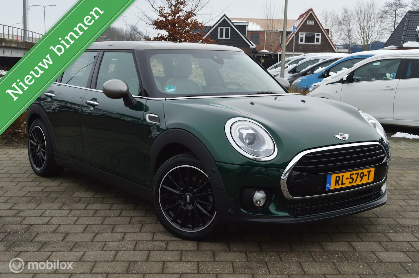 MINI Clubman - 1.5 Cooper Chili Serious Business 1.5 Cooper Chili Serious Business - AutoWereld.nl