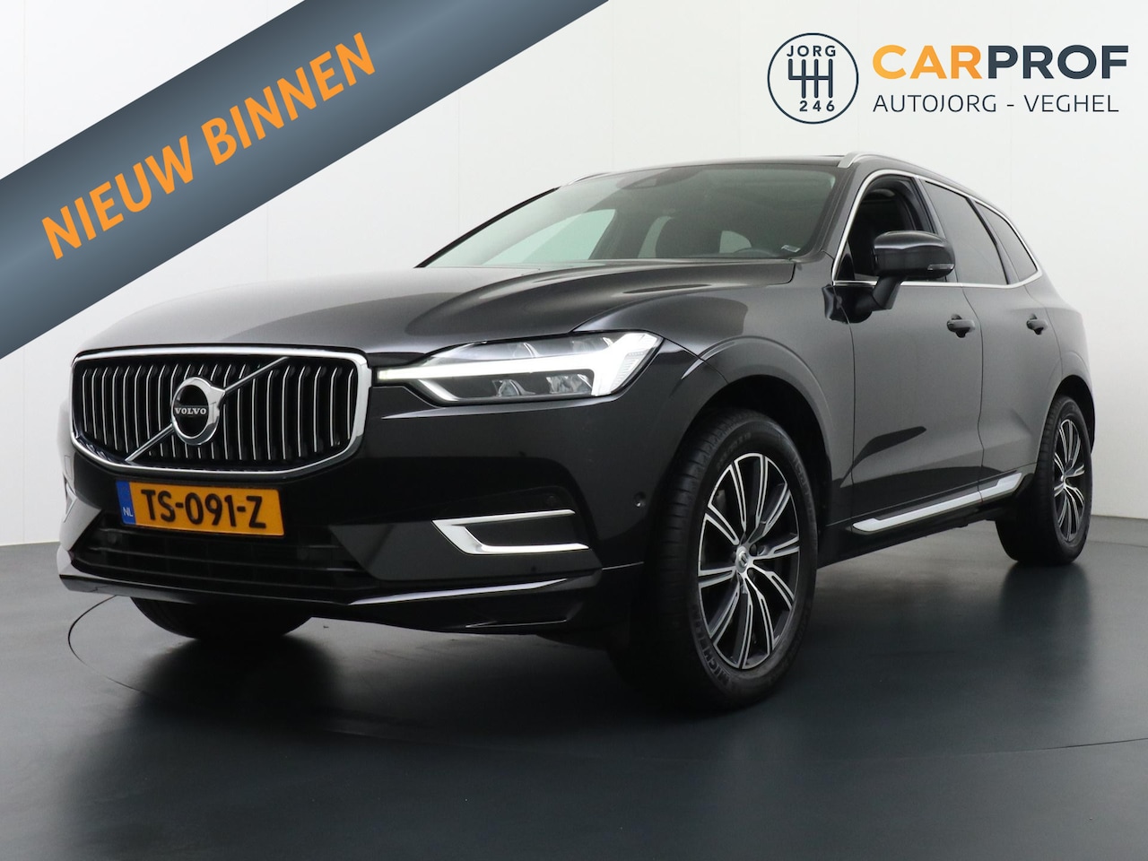 Volvo XC60 - 2.0 D5 AWD Inscription Trekhaak | Panoramadak | NAP | - AutoWereld.nl