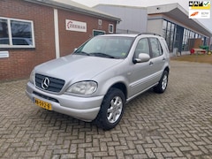 Mercedes-Benz M-klasse - 320 // Youngtimer // Nette Auto