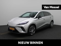 MG 4 - 4 Luxury 64 kWh | Navigatie | Led Koplampen | 360 Camera | Apple CarPlay | Getint Glas |