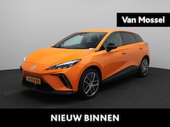 MG 4 - 4 Luxury 64 kWh | Navigatie | Led Koplampen | 360 Camera | Apple CarPlay | Getint Glas |