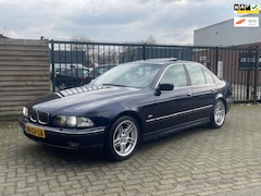 BMW 5-serie - 523i Executive automaat