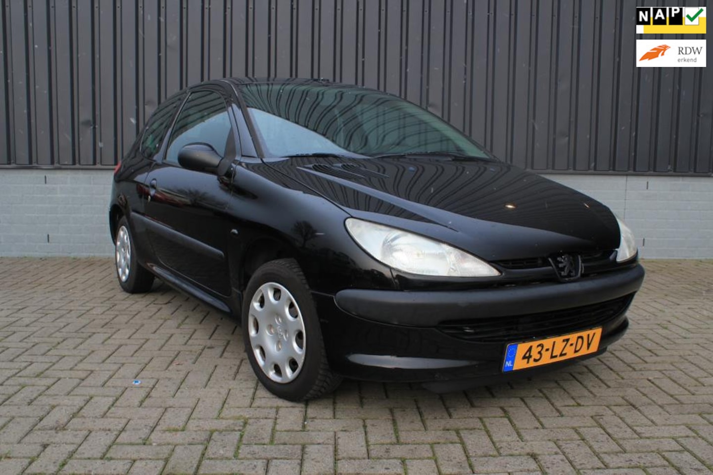 Peugeot 206 - 1.4 X-line elektrische ramen/ apk / goed werkend - AutoWereld.nl