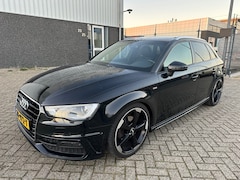 Audi A3 Sportback - 2.0 TDI S-Line Pano Park Assist Camera 2013