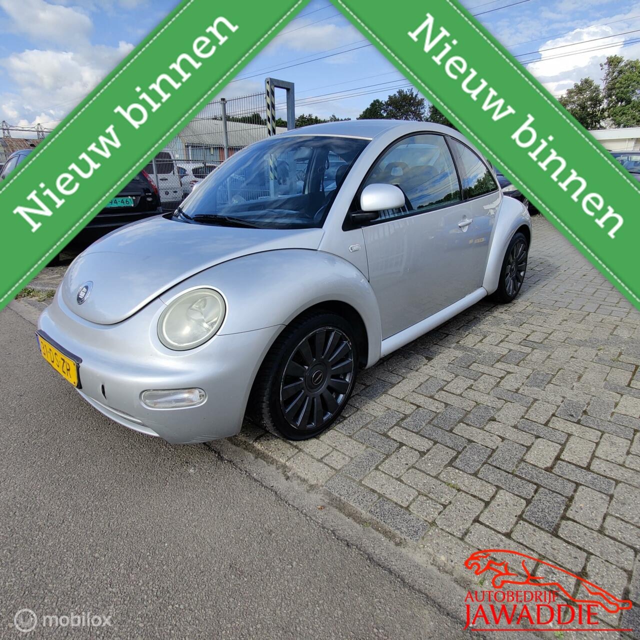 Volkswagen New Beetle - 2.0 Highline 2.0 Highline, APK tot 19-06-2025 - AutoWereld.nl