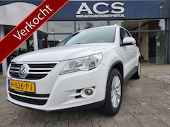 Volkswagen Tiguan - 2.0 TSI Sport&Style 4Motion