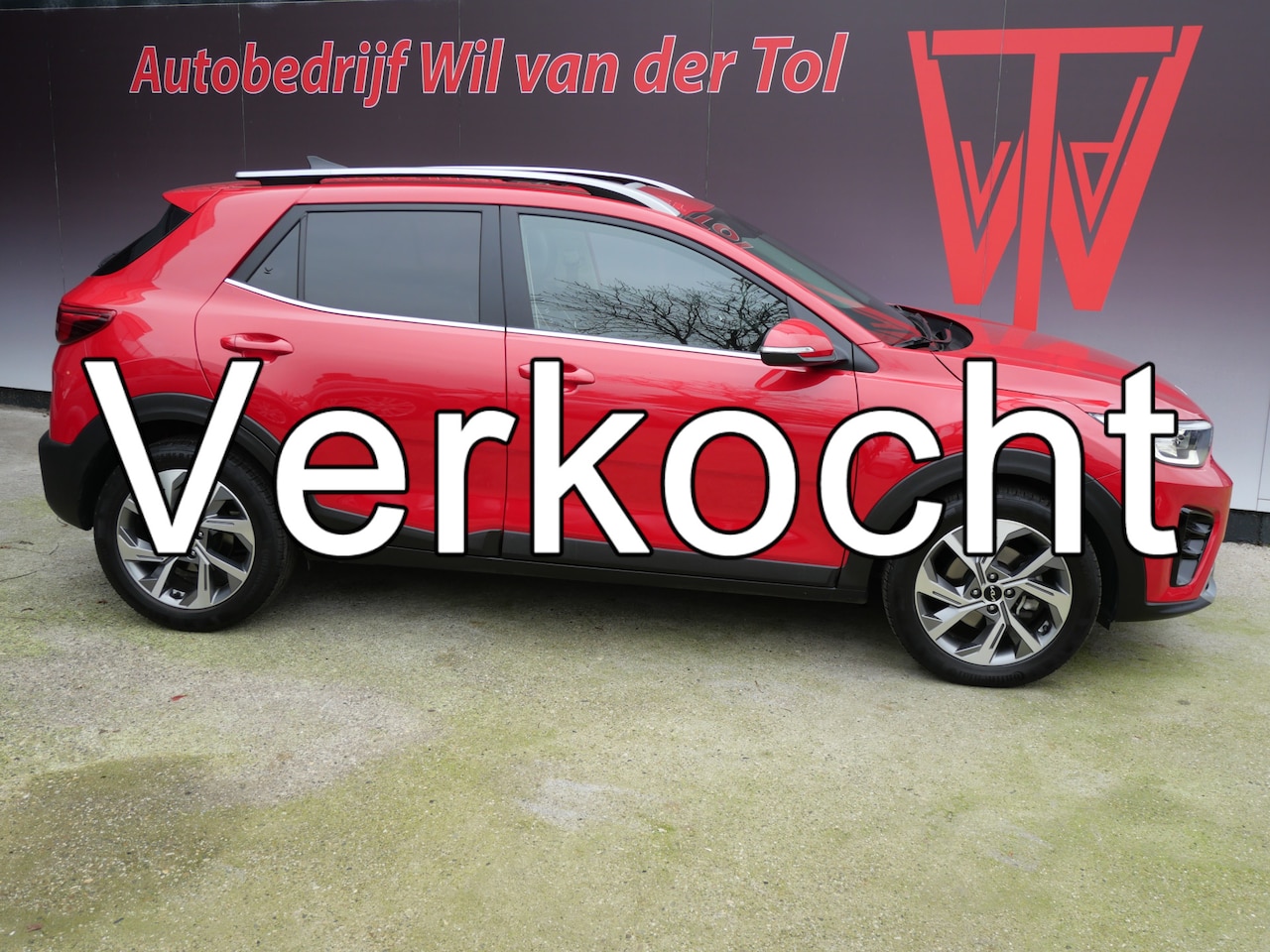 Kia Stonic - 1.0 T-GDi MHEV GT-LINE | AUTOMAAT | OPEN DAK | CAMERA | 120 PK | CARPLAY!! - AutoWereld.nl