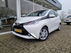 Toyota Aygo - 1.0 VVT-I X-FUN