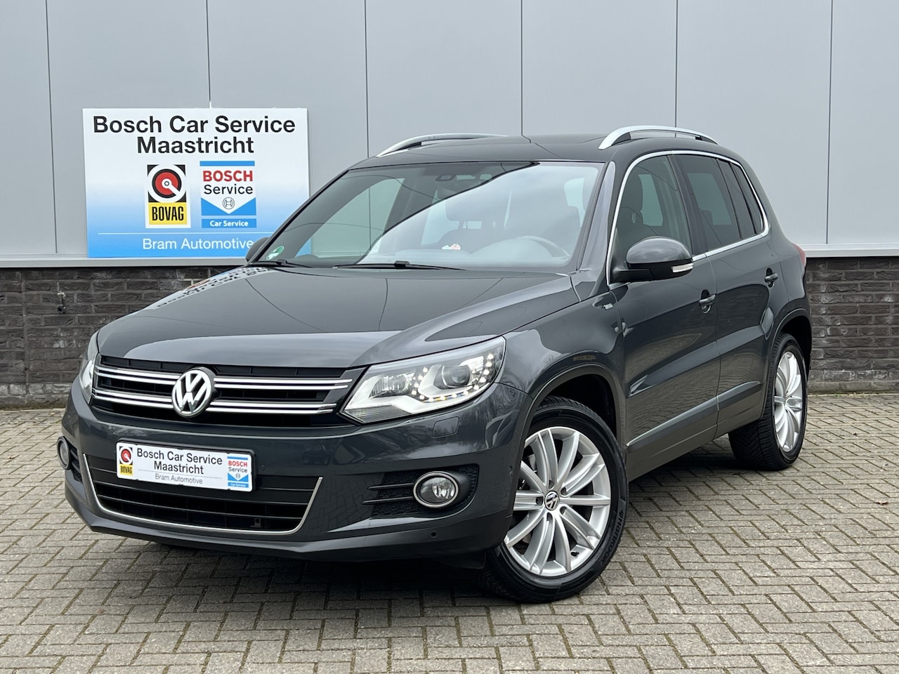 Volkswagen Tiguan - 1.4 TSI Sport&Style | CUP | Panorama | LED | Xenon | Winter-pakket | - AutoWereld.nl