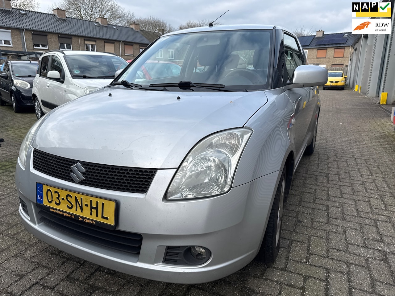 Suzuki Swift - 1.5 Exclusive AUTOMAAT - AutoWereld.nl