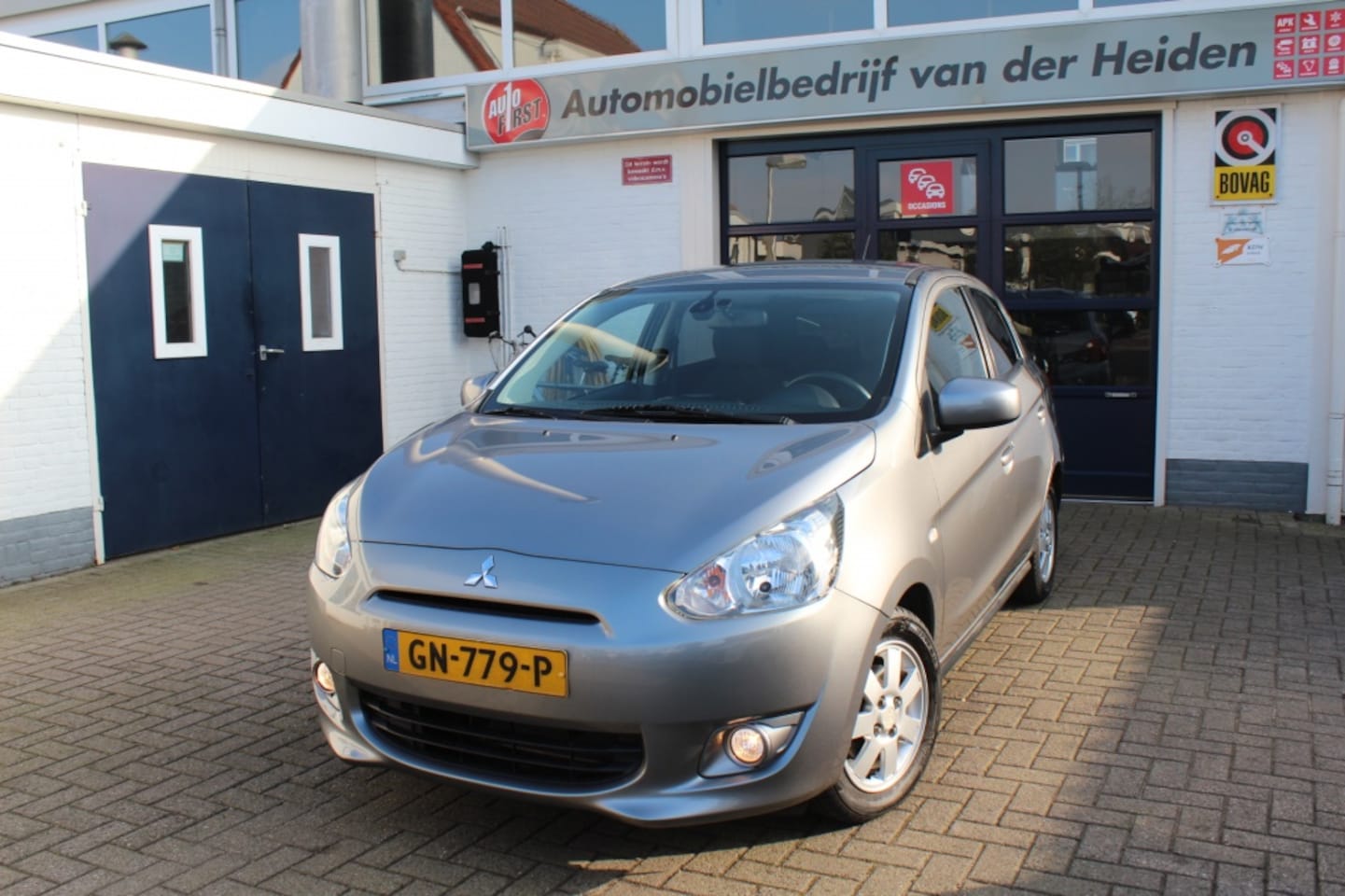 Mitsubishi Space Star - 1.0 Bright Automaat - AutoWereld.nl