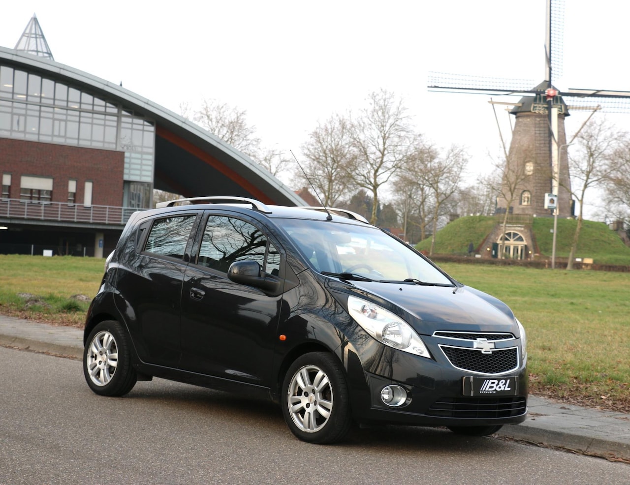 Chevrolet Spark - 1.0 16V LS Bi-Fuel LPG G3 5-deurs Airco Super Zuinig 30 Euro Wegenbelasting Per Maand tech - AutoWereld.nl