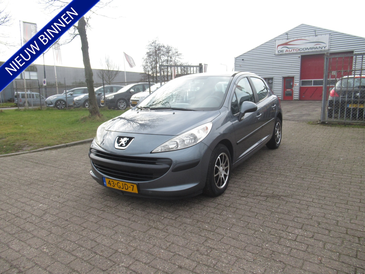 Peugeot 207 - 1.4 VTi Cool 'n Blue 3e Eigenaar Goed Onderhouden - AutoWereld.nl