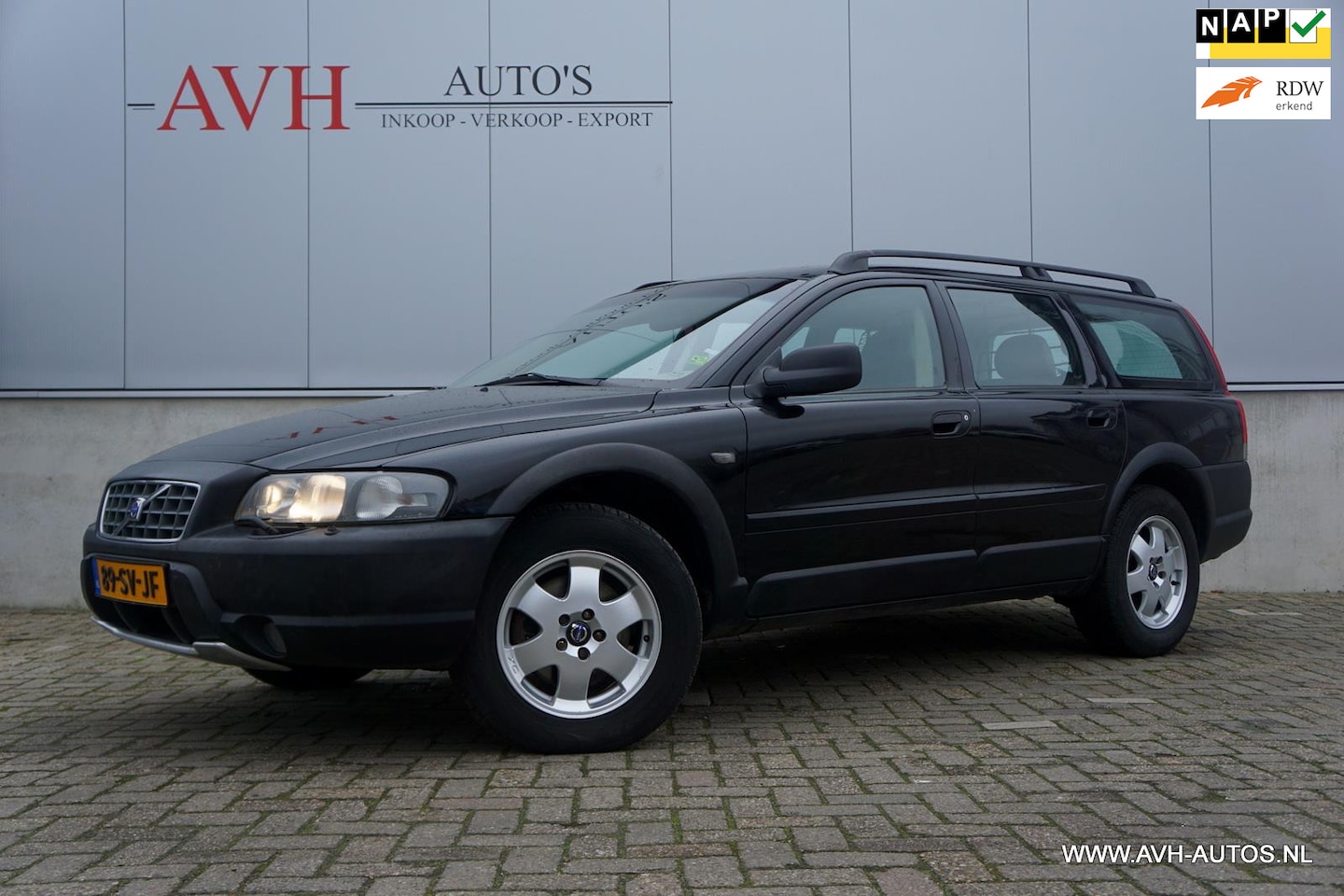 Volvo V70 Cross Country - 2.4 Turbo Automaat - AutoWereld.nl