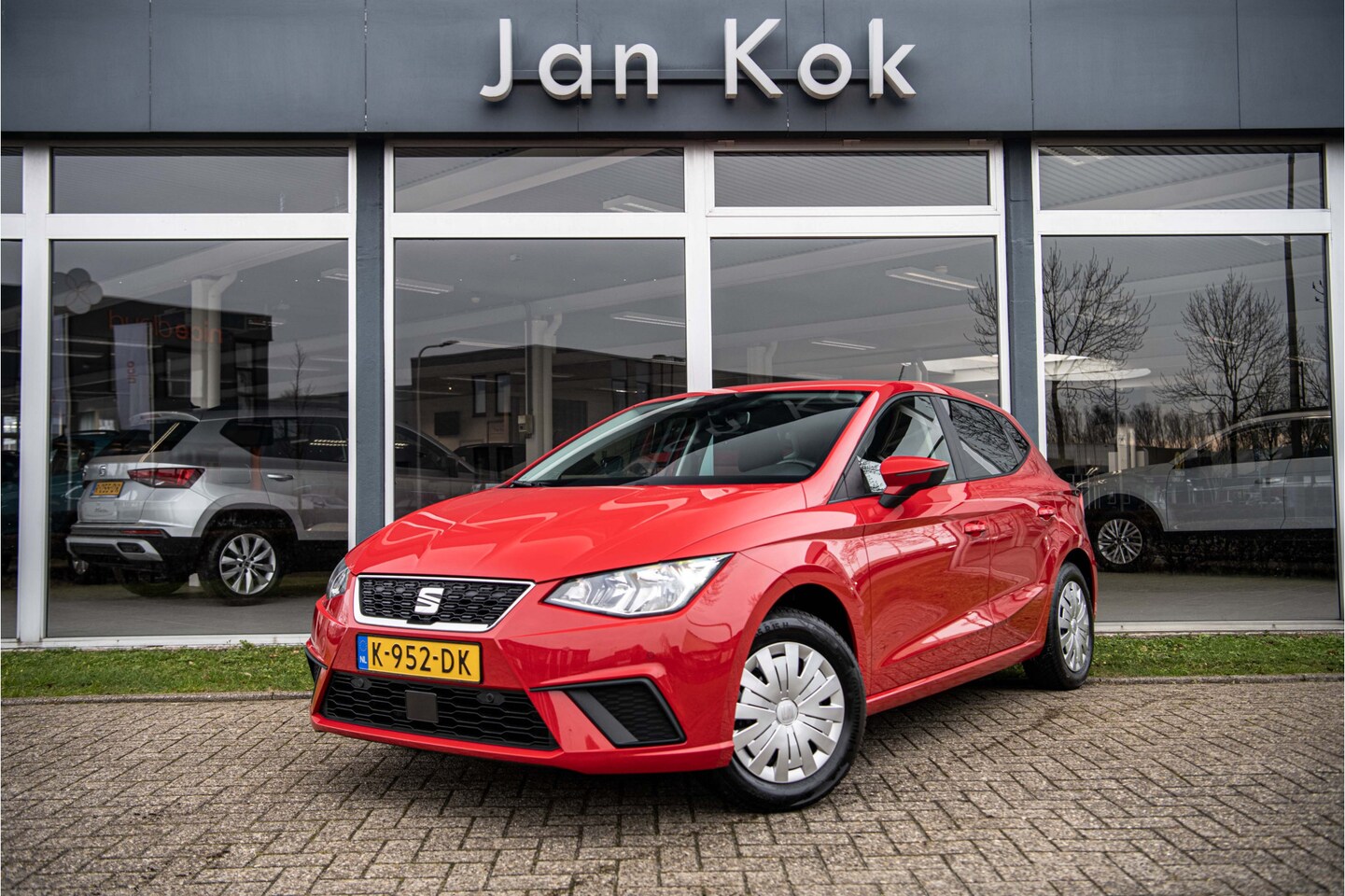 Seat Ibiza - 1.0 TSi 95 pk Style Business Intense | Parkeersensoren | Navigatie | Full Link - AutoWereld.nl