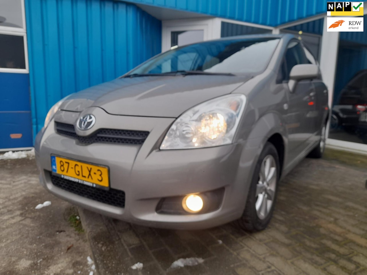 Toyota Verso - 1.8 VVT-i Luna met nieuwe apk! - AutoWereld.nl