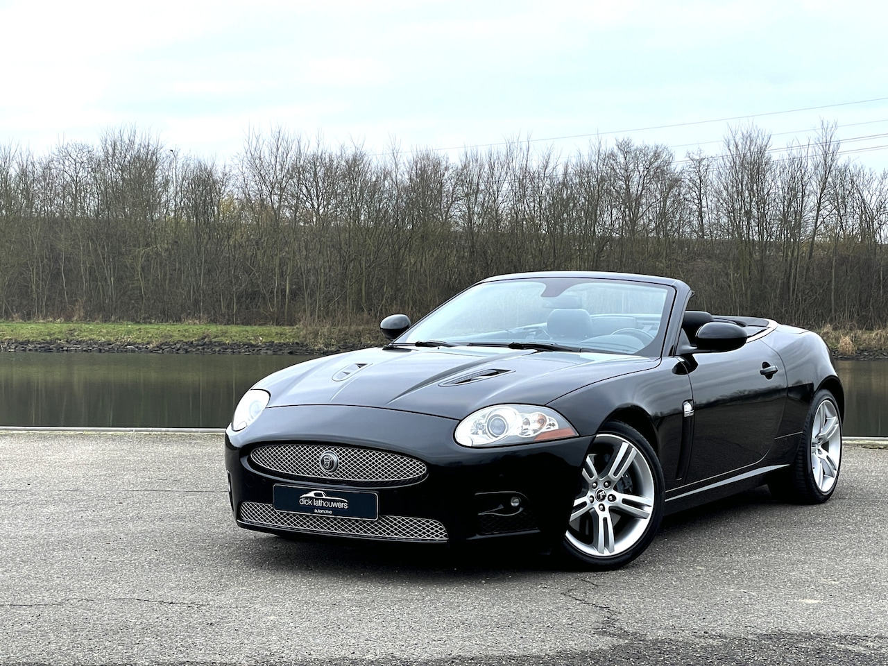 Jaguar XKR - 4.2 V8 Convertible / YOUNGTIMER / 73000KM / XK SPECIALIST - AutoWereld.nl