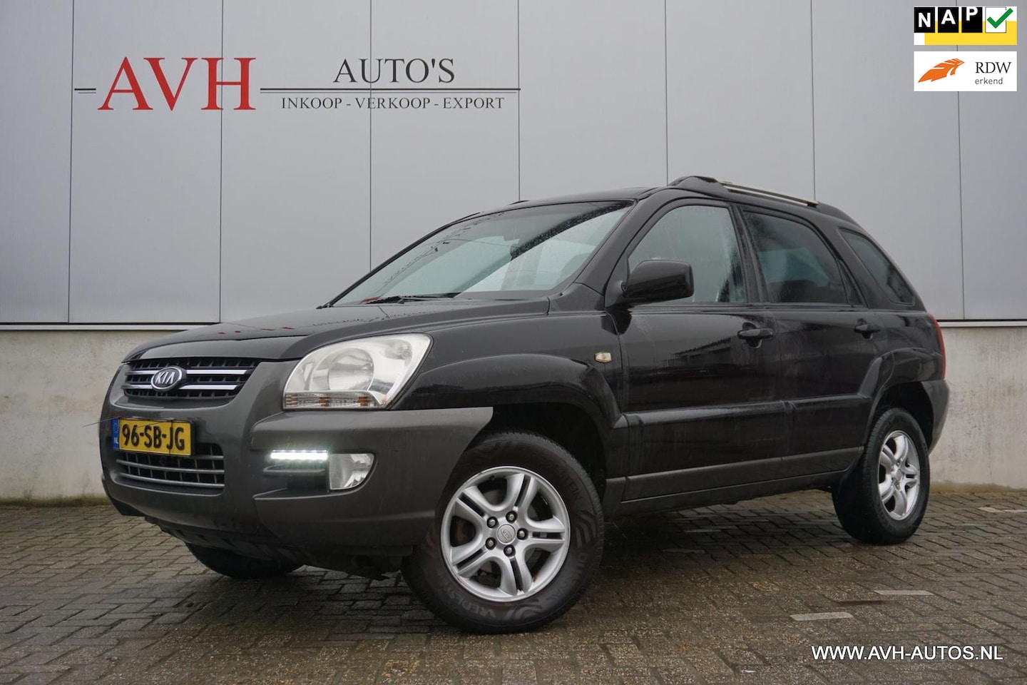 Kia Sportage - 2.0 CVVT Executive 2.0 CVVT Executive - AutoWereld.nl