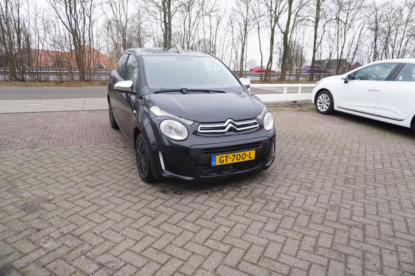 Citroën C1 - 1.0 e-VTi Style Edition CRUISE AIRCO 5-DEURS SCHERM - AutoWereld.nl