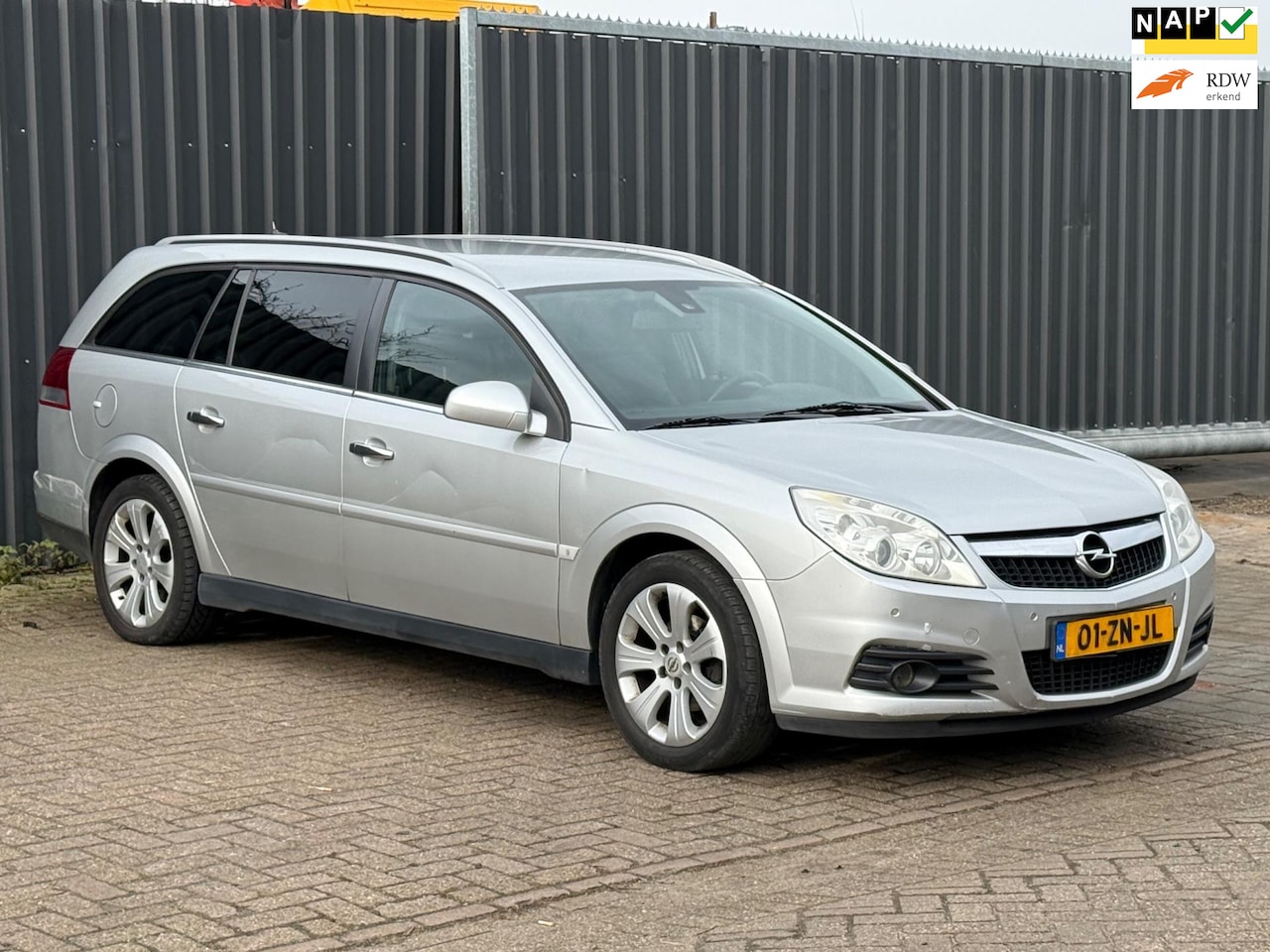 Opel Vectra Wagon - 1.8-16V Executive Leder |Stoelverw |Lmv |4 Electr Ramen |Electr Kofferbak |Nap - AutoWereld.nl