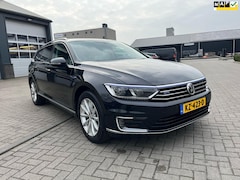 Volkswagen Passat Variant - 1.4 TSI GTE Connected Series Plus