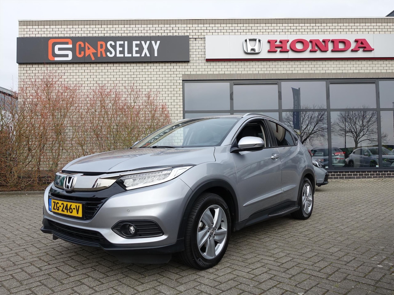 Honda HR-V - 1.5 i-VTEC 130pk CVT Executive (Facelift Type) - AutoWereld.nl