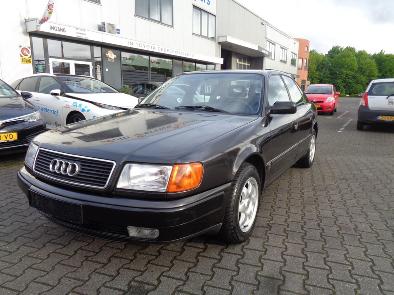 Audi 100 - 2.6 E V6 /UNIEK LAGE KM STAND / ZELDZAAM - AutoWereld.nl