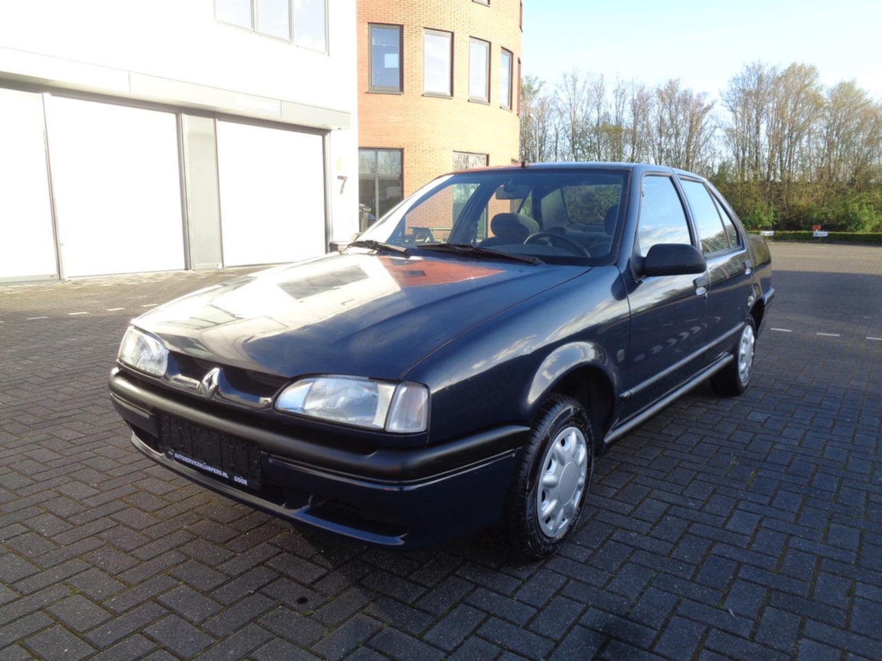 Renault 19 - 1.7 Chamade UNIEK! / YOUNGTIMER / ZELDZAAM / LAGE KM - AutoWereld.nl