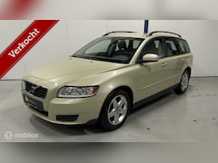 Volvo V50 - 2.4 Kinetic 1E EIGENAAR / AUTOMAAT / YOUNGTIMER