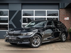 BMW 3-serie Touring - 330e Sportline | Shadow | ACC | Trekhaak | DAB | Apple Carplay | Service Incl. |