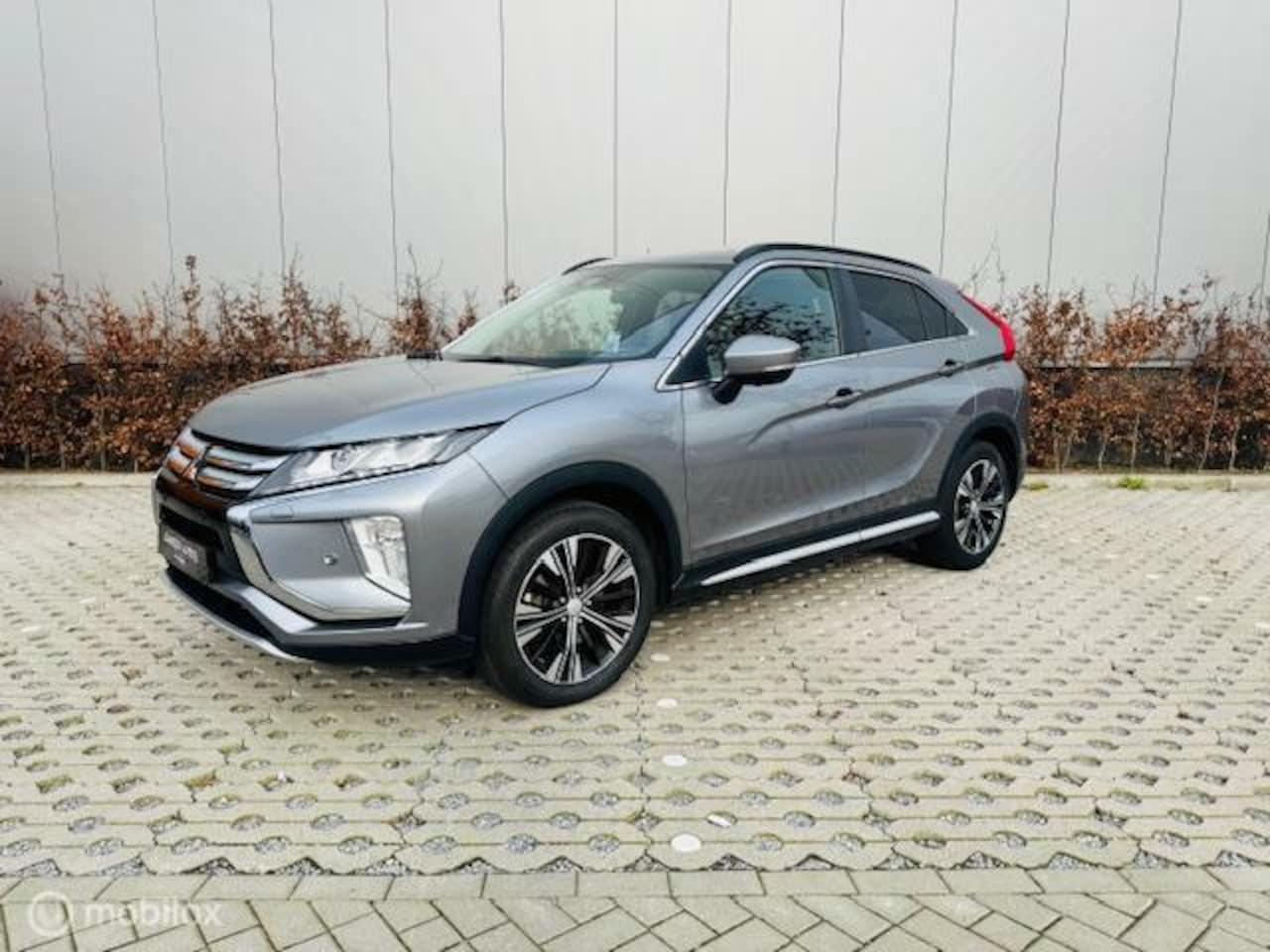 Mitsubishi Eclipse Cross - 1.5 DI-T First Edition pano head up - AutoWereld.nl