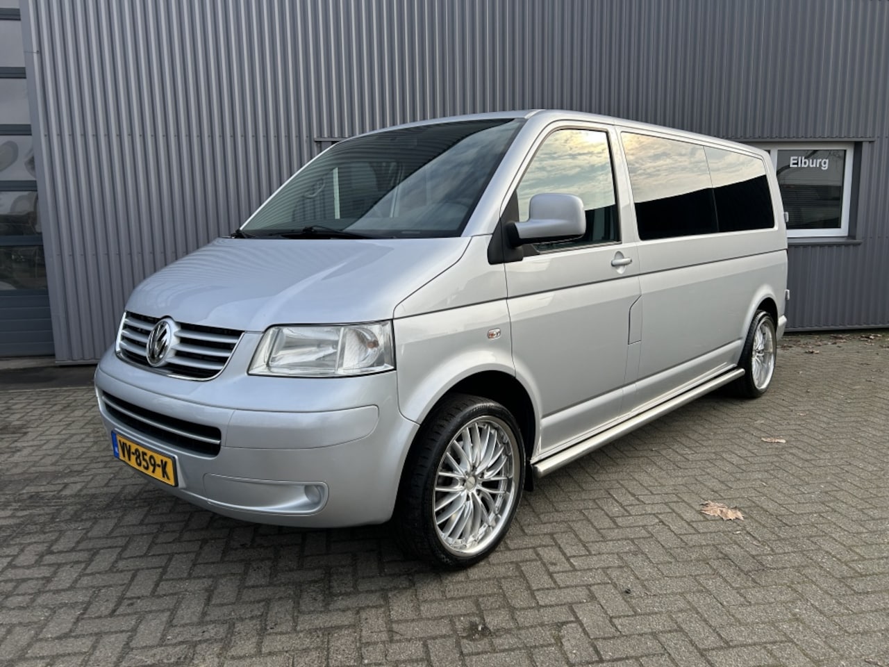 Volkswagen Transporter - 2.5 TDI AUT 340 174PK Leer Cruise 20'' LMV! - AutoWereld.nl