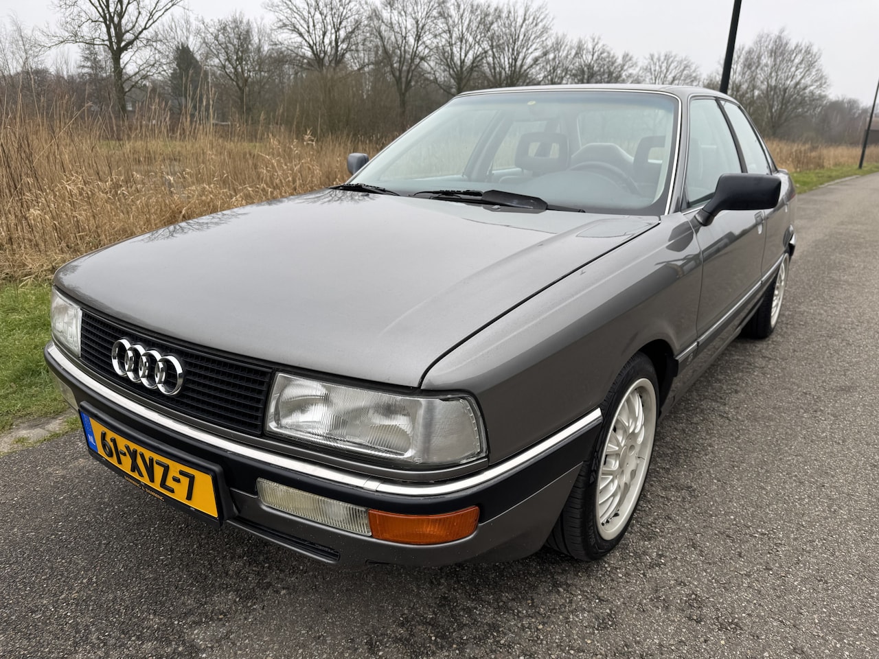 Audi 90 - 2.3E UNIEK ZO MOOI!! - AutoWereld.nl