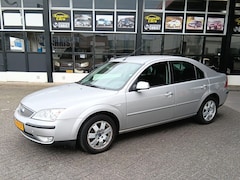 Ford Mondeo - 2.0-16V Futura