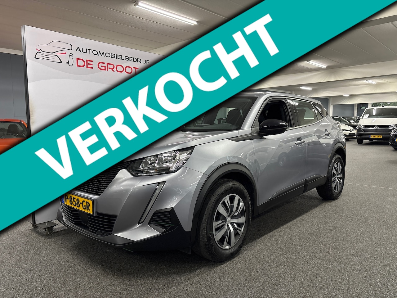 Peugeot 2008 - 1.2 PureTech Active / Navi / PDC /NL auto - AutoWereld.nl