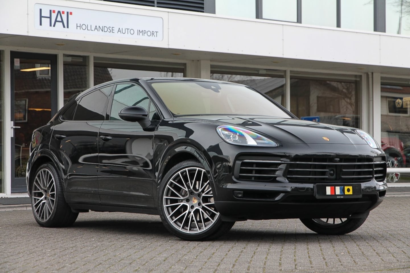 Porsche Cayenne Coupé - 3.0 E-Hybrid Platinum edt. - AutoWereld.nl