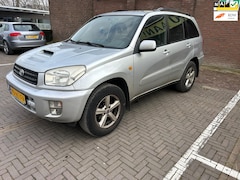 Toyota RAV4 - 1.8-16V VVT-i Luna