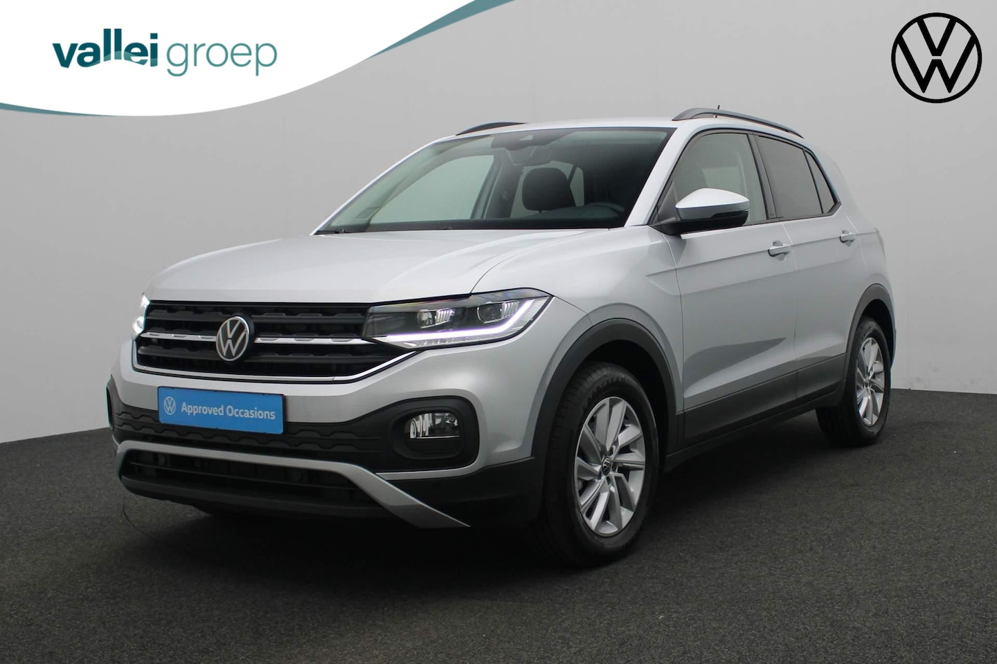 Volkswagen T-Cross - 1.0 TSI 110PK Life | Camera | Navi | Stoelverwarming | ACC | Digital Cockpit Pro | Apple C - AutoWereld.nl