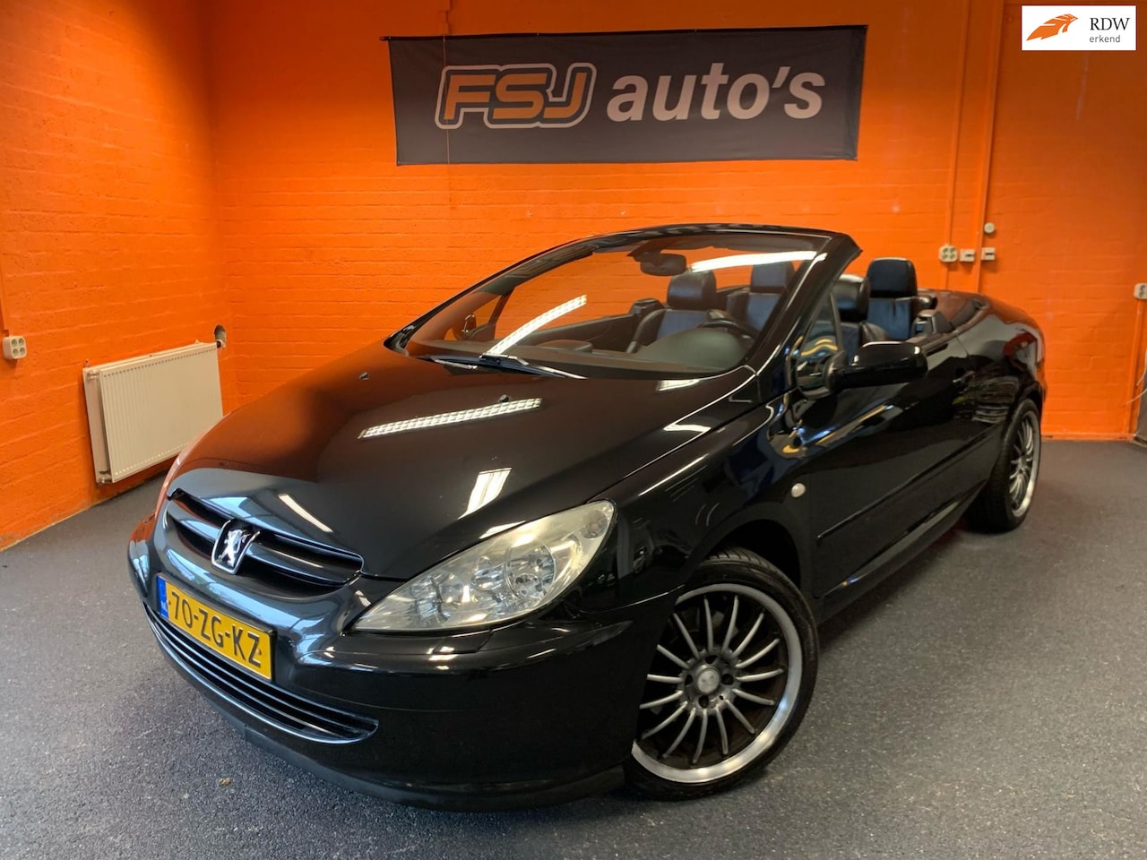 Peugeot 307 CC - 2.0-16V / LEDER / NAVI / APK tot 12-02-2026 - AutoWereld.nl