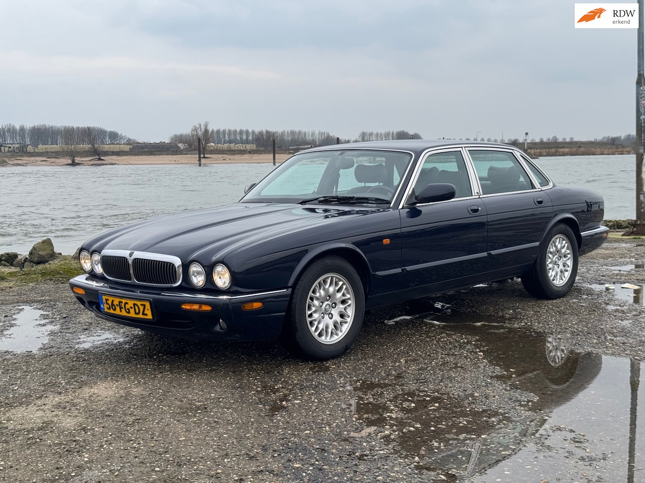 Jaguar XJ - 3.2 V8 Executive 3.2 V8 Executive - AutoWereld.nl