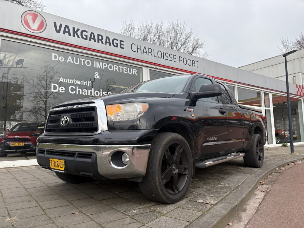 Toyota Tundra - 5.7 V8 Double Cab 5.7 V8 Double Cab - AutoWereld.nl