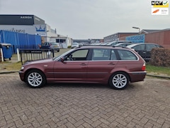 BMW 3-serie Touring - 318i Special Edition/VELE OPTIES/LANGE APK