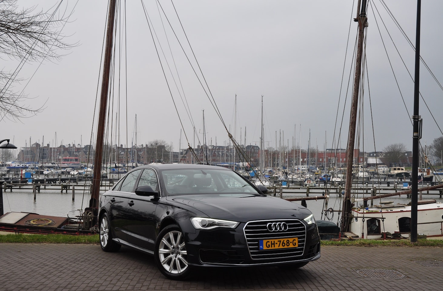 Audi A6 Limousine - 1.8 TFSI ultra Business Edition Moonlight blue "uniek" - AutoWereld.nl