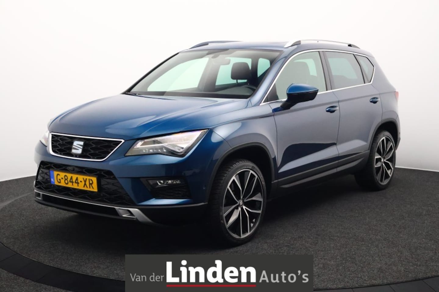 Seat Ateca - 1.5 TSI Xcellence Business Intense | Panoramadak | 360° Camera | Alcantara Sportstoelen - AutoWereld.nl