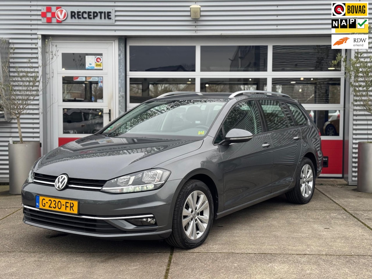 Volkswagen Golf Variant - 1.0 TSI Comfortline Business/ Navi / Stoelmassage / Carplay - AutoWereld.nl