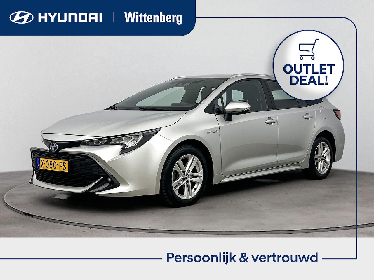 Toyota Corolla Touring Sports - 1.8 Hybrid Active | OUTLETDEAL! | Navigatie | Camera | Parkeersensoren | Adaptive cruise | - AutoWereld.nl